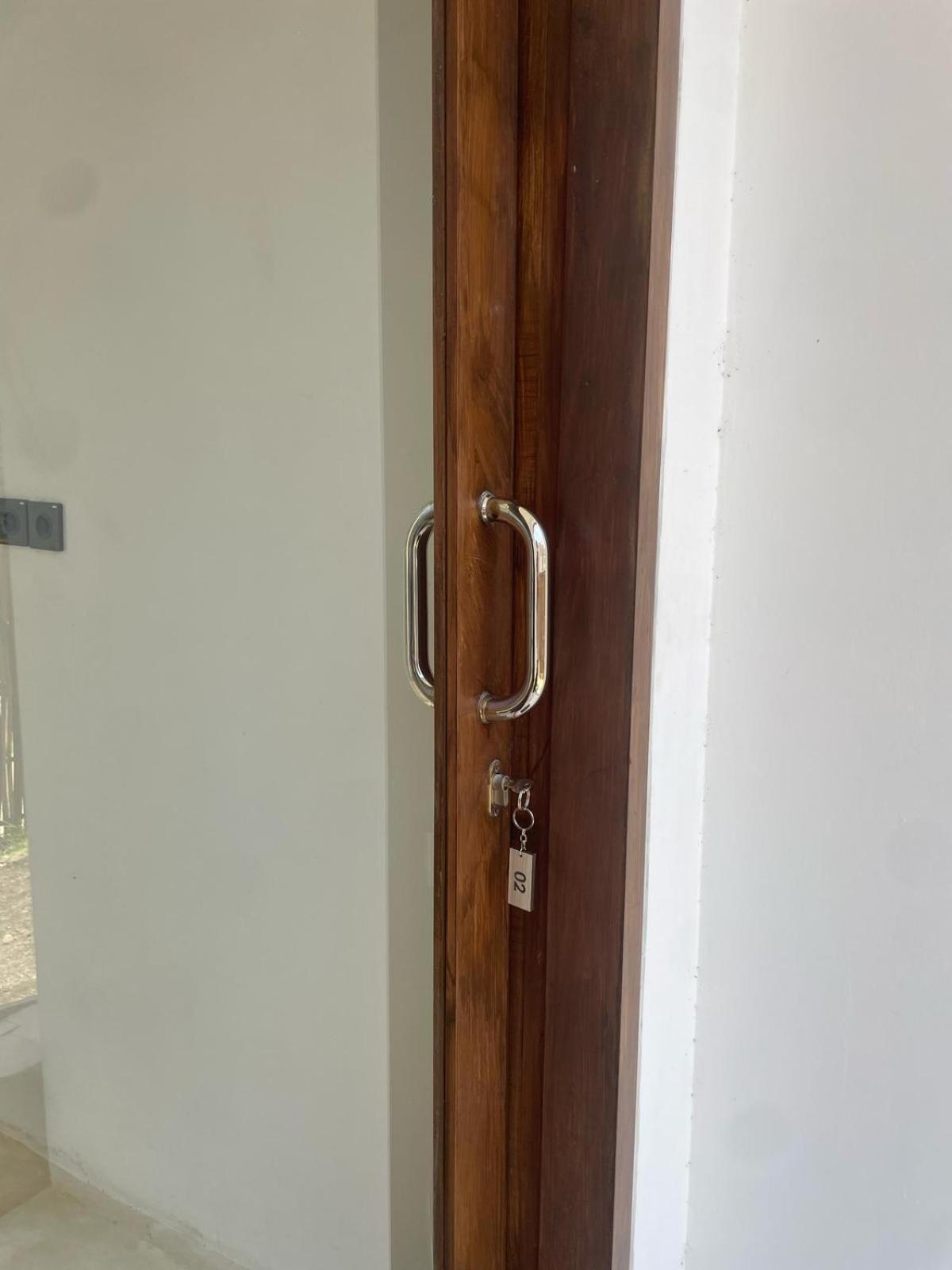 The Corner Homestay Kuta  외부 사진