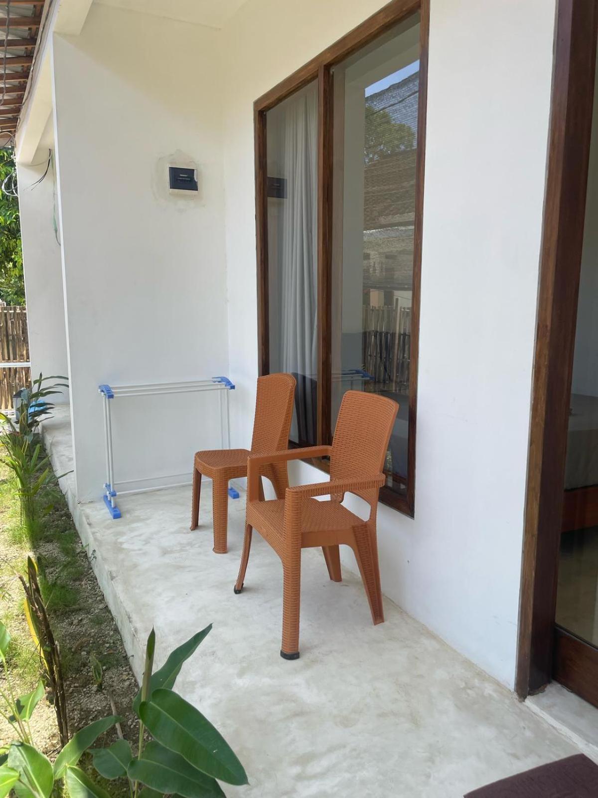 The Corner Homestay Kuta  외부 사진