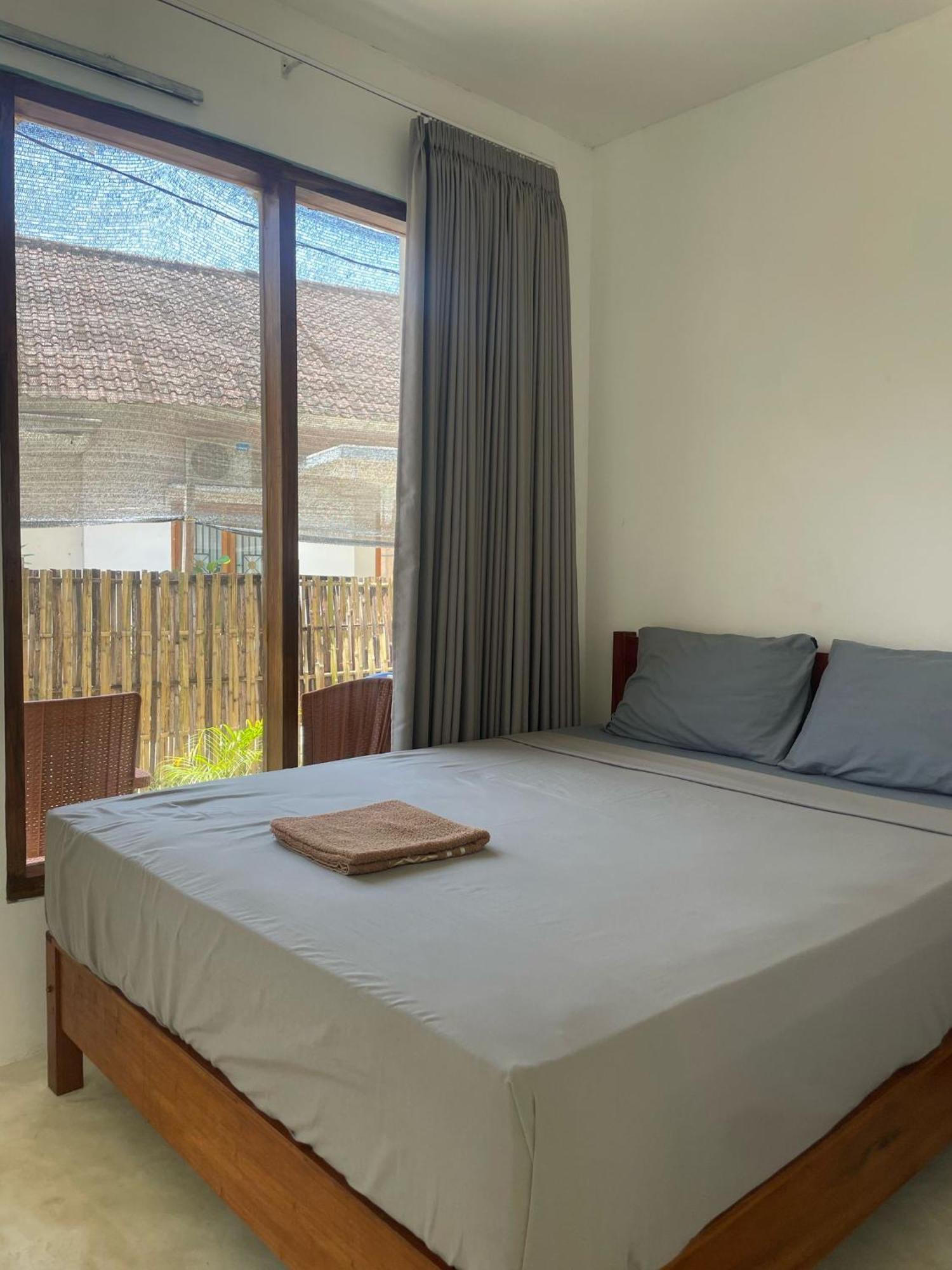 The Corner Homestay Kuta  외부 사진